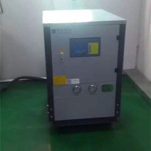 浙江工業(yè)冷水機(jī),水冷式工業(yè)冷水機(jī),冷水機(jī)組